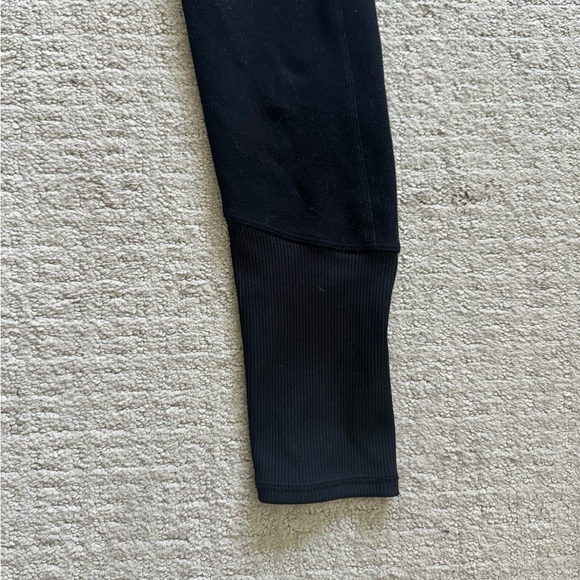 Alo High Waist Lounge Leggings - Picture 4 of 6